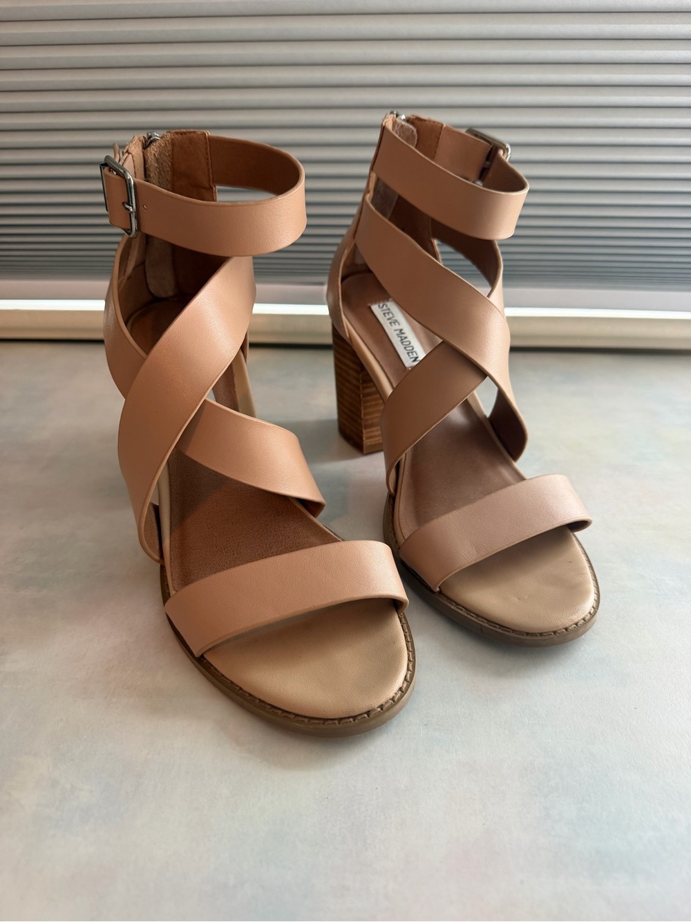Steve Madden Elita Tan Strappy Block Heel Sandals
